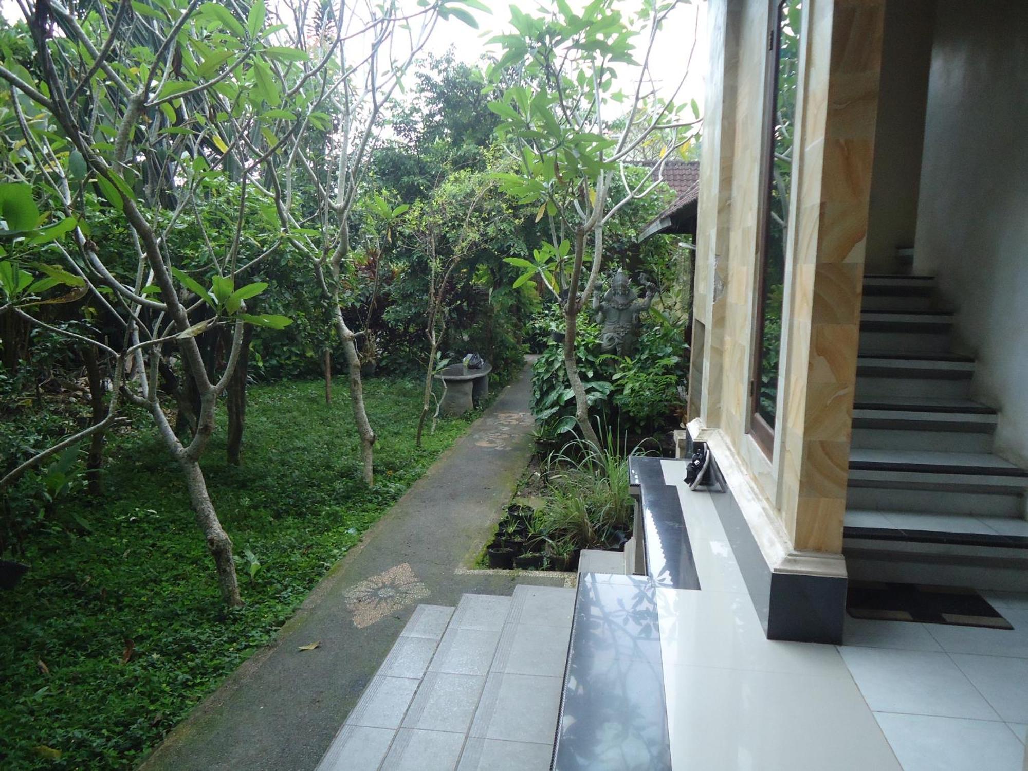 Kenari House Ubud Exterior foto